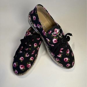 Prada Sneakers Prada size 38 Canvas upper Leather lining Made in Italy